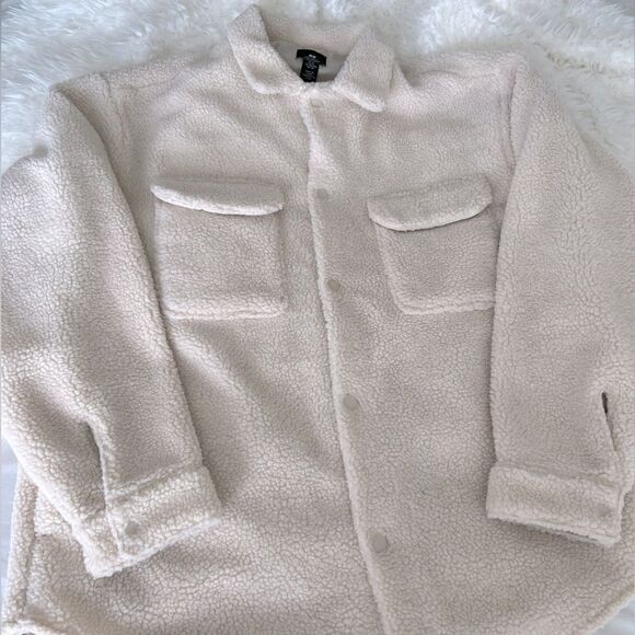 H&M RELAXED FIT FAUX SHEARLING OVERSHIRT - Picture 3 of 5